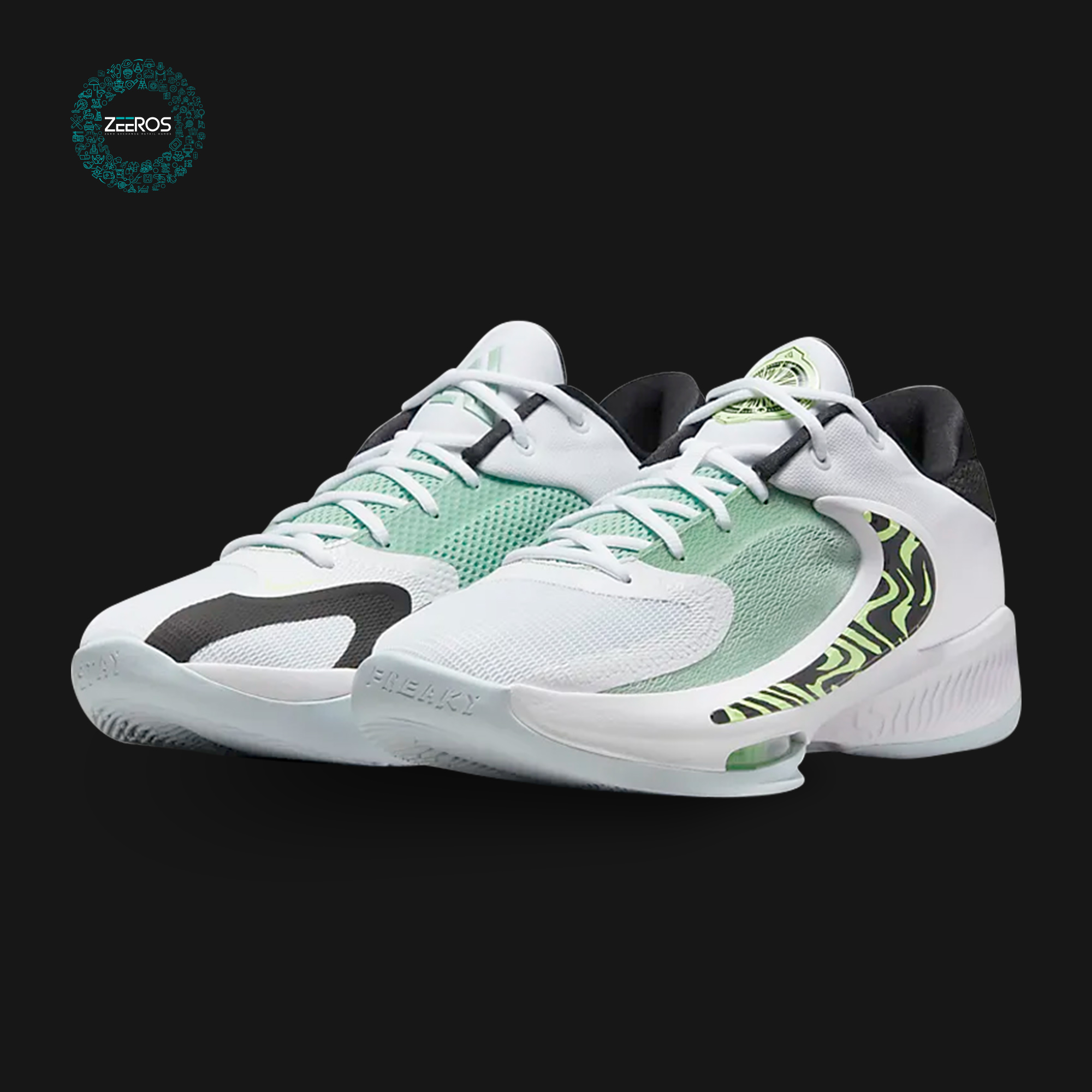 Zoom Freak 4  (Safari)